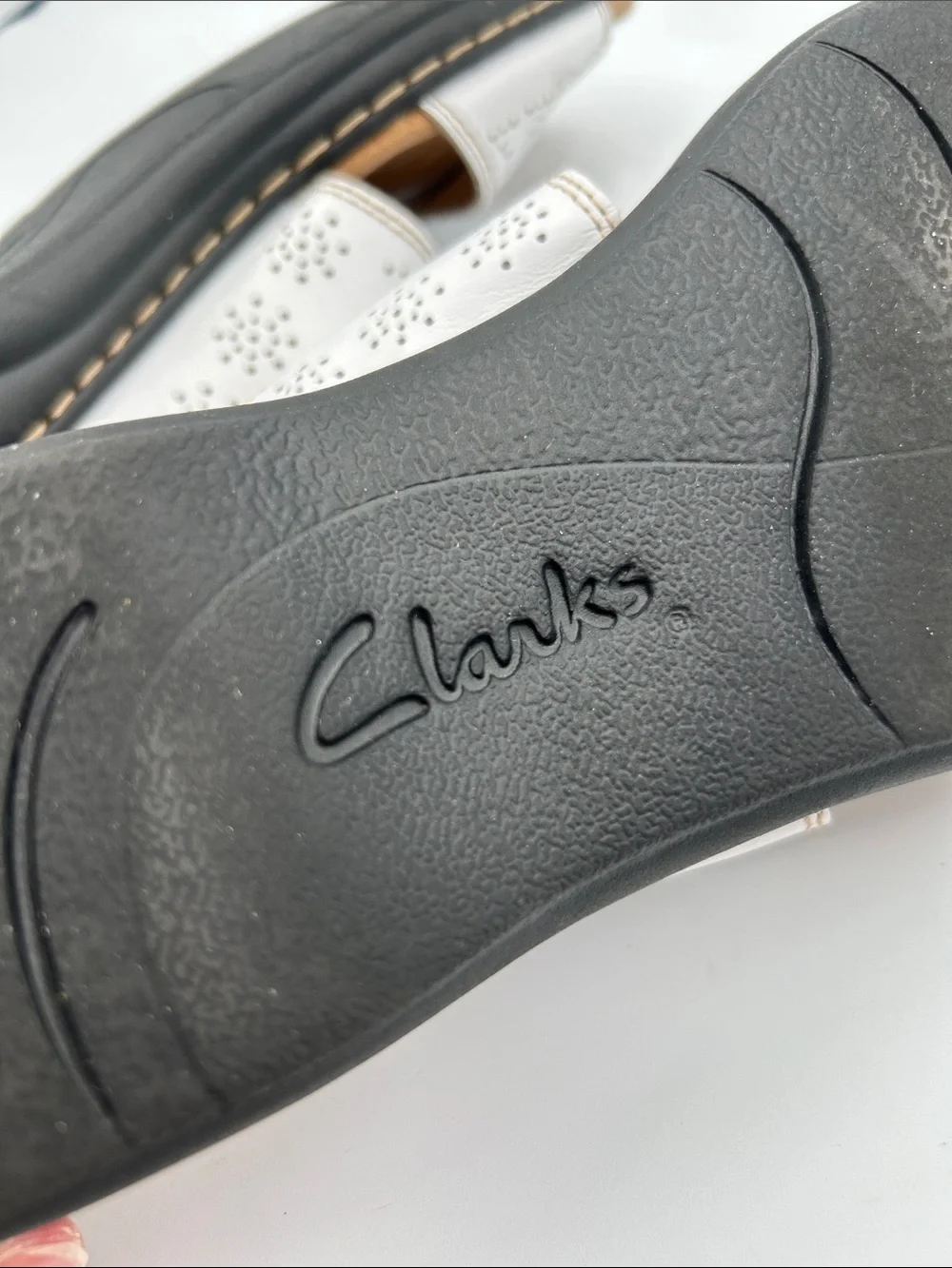 Clarks White Perforated Adjustable Slide Sandals Size 12 N Narrow